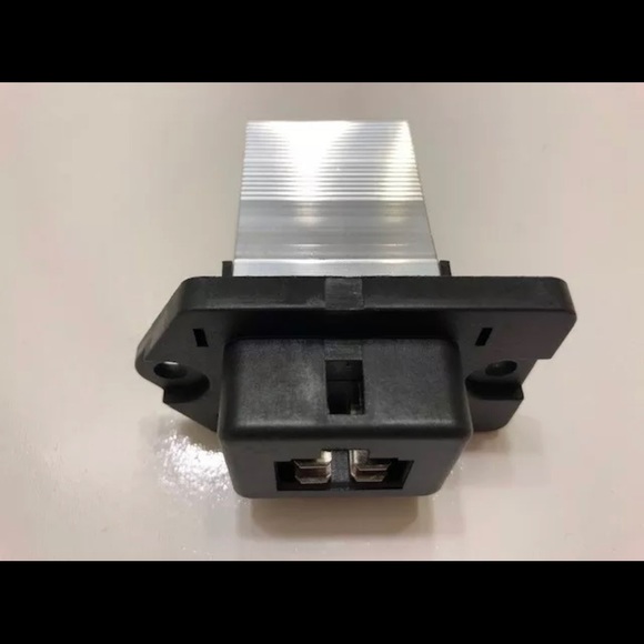 New HVAC Blower Motor Resistor - Picture 1 of 4
